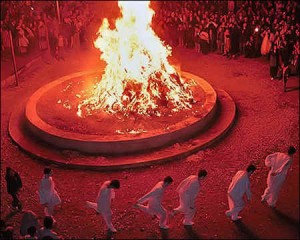 Zoroastrianism-religious-celebration-in-Iranian-Kurdistan-photo-learnsoc-org