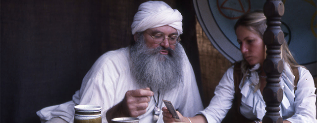 Grady McMurtry reading tarot cards in 1979