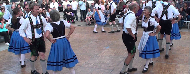 polka dancers