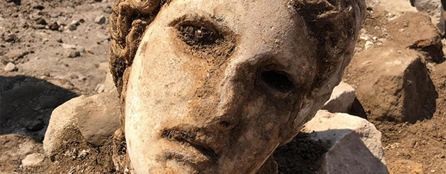 marble head discovered near the ancient Roman Forum